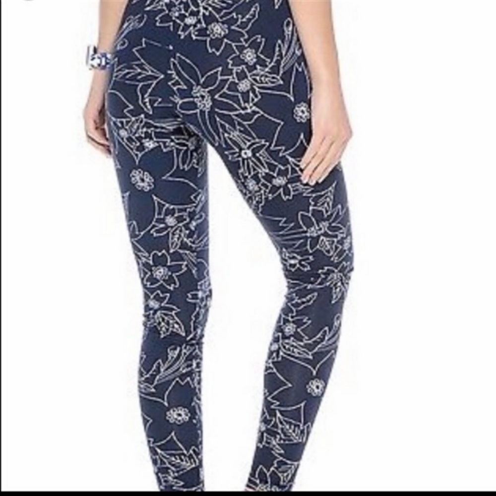 Nike Blue and White Floral Print Leggings Size XS Athletic Outdoor